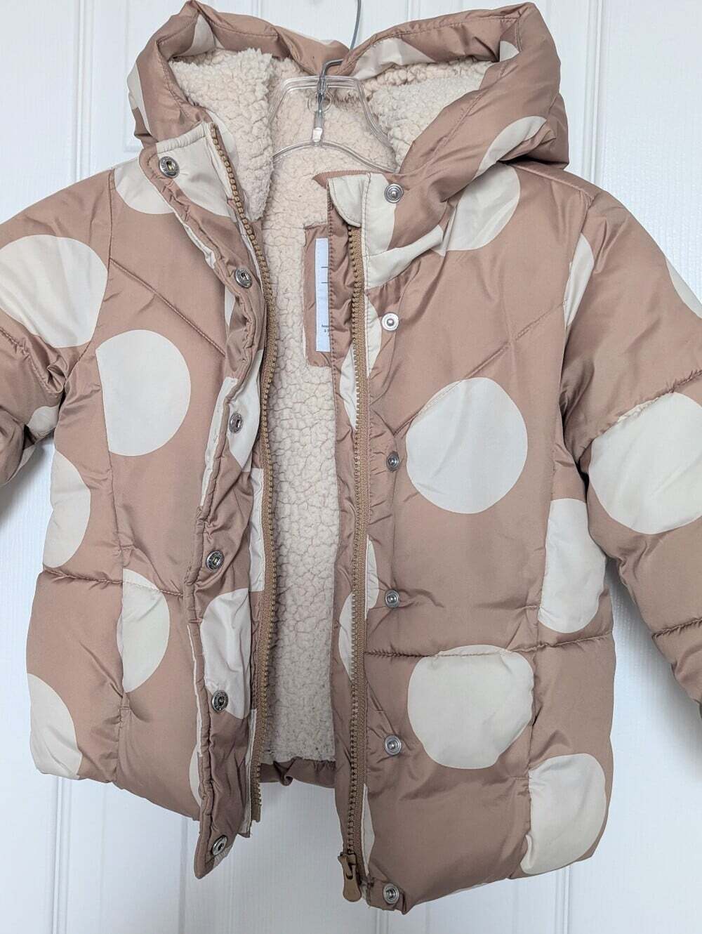 GAP Girls' (Size 5) Sherpa-Lined Puffer Jacket w/Hood - Picture 4 of 15